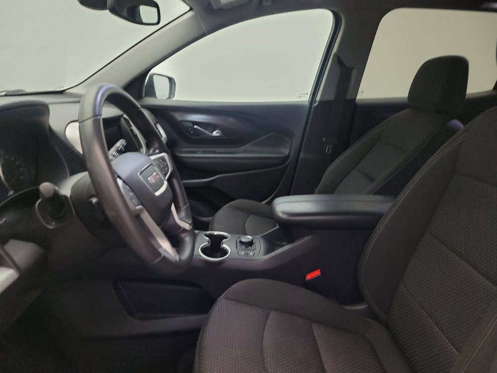 Used 2022 GMC Terrain SLE w/ Driver Convenience Package AWD/4WD image 17