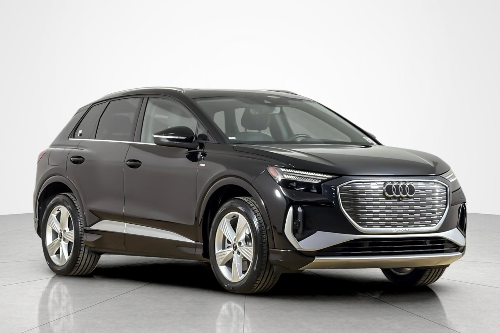 Certified 2023 Audi Q4 e-tron Prestige AWD/4WD image 7
