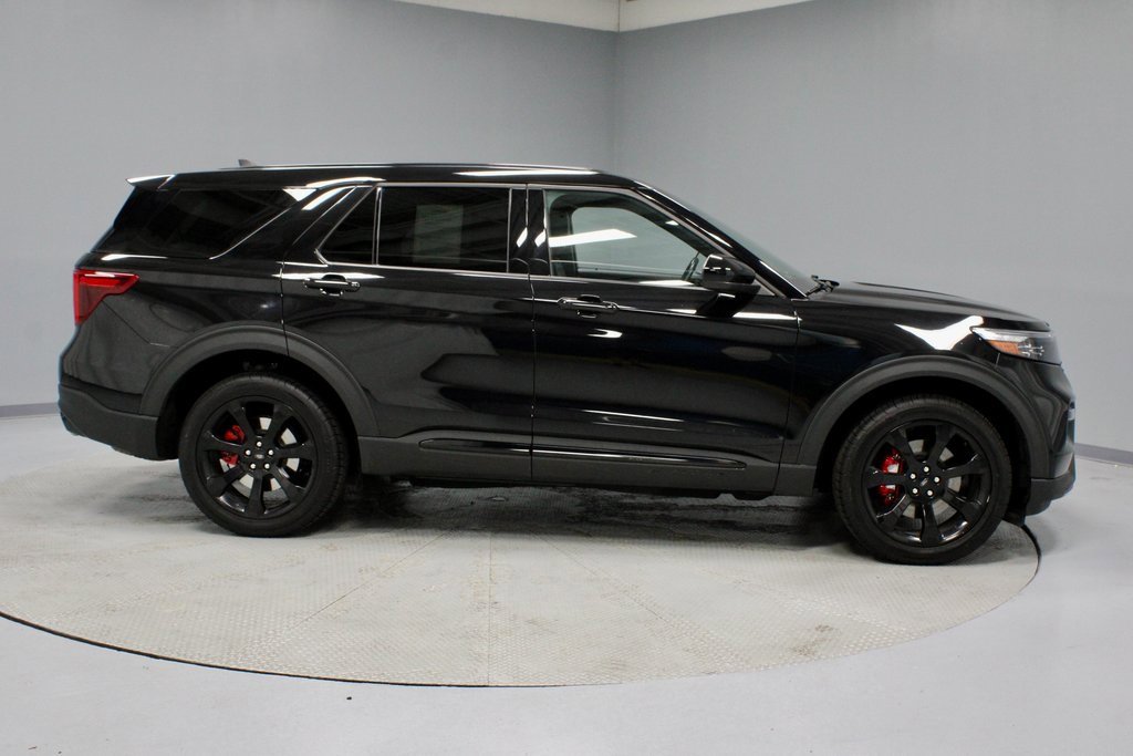Used 2022 Ford Explorer ST w/ ST High-Performance Pack image 12