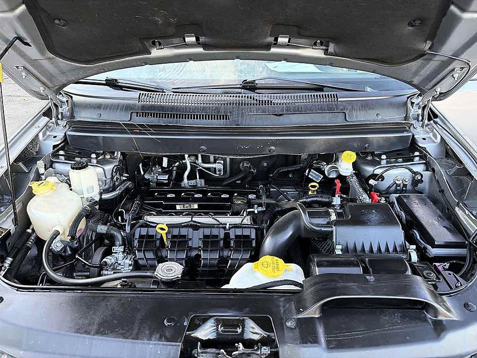 Used 2020 Dodge Journey Crossroad FWD image 27