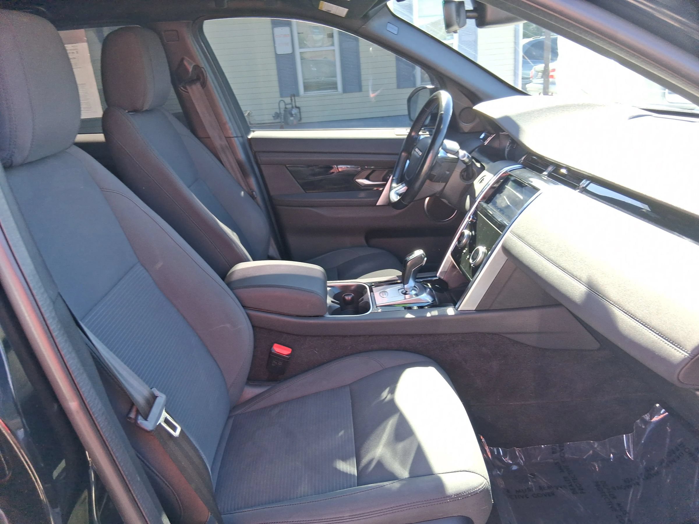 Used 2020 Land Rover Discovery Sport AWD/4WD image 24