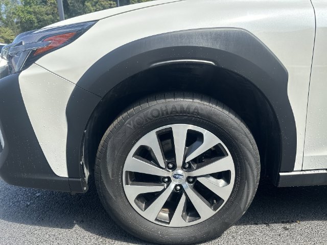 Used 2024 Subaru Outback Premium AWD/4WD image 28
