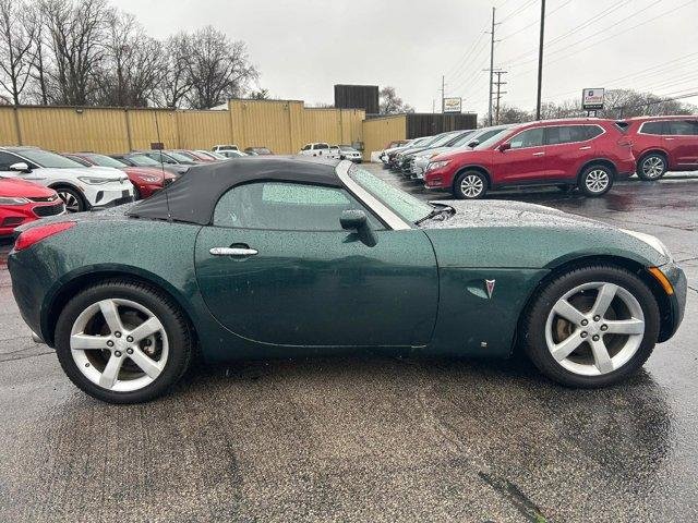 Used 2008 Pontiac Solstice Convertible w/ Premium Package image 10