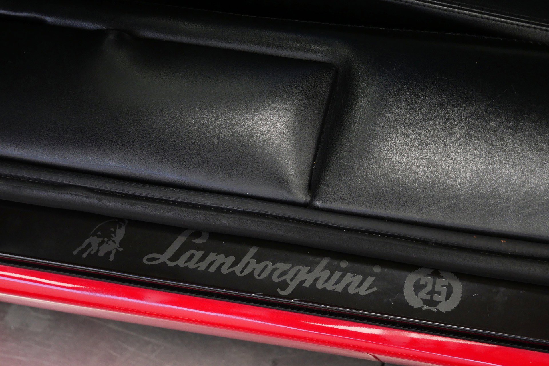 Used 1989 Lamborghini Countach Coupe RWD image 29