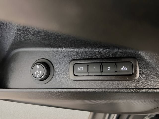 Certified 2022 Chevrolet Equinox Premier FWD image 12