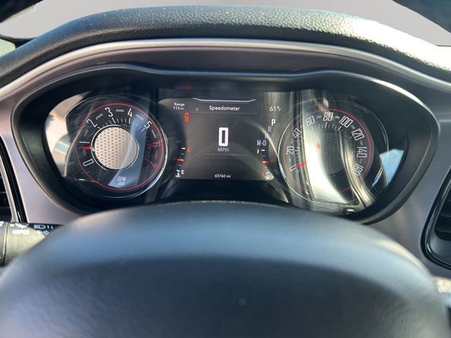 Used 2019 Dodge Challenger R/T w/ Driver Convenience Group RWD image 19