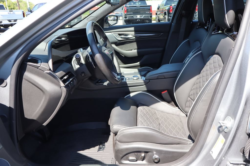 Used 2025 Cadillac CT5 V Blackwing w/ Super Cruise 1 Package RWD image 4