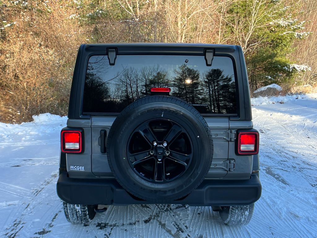 Used 2022 Jeep Wrangler Unlimited Sport image 4
