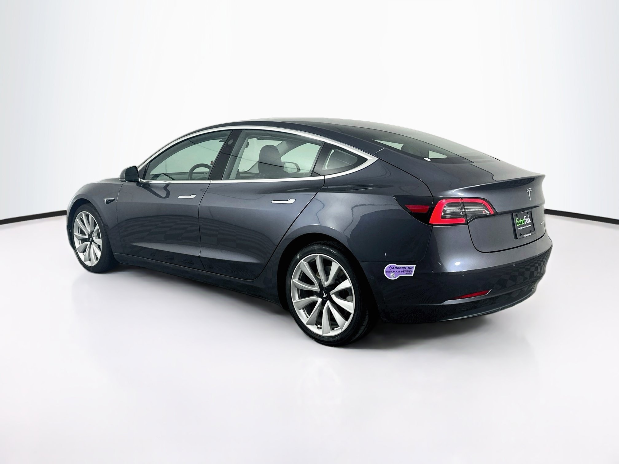 Used 2018 Tesla Model 3 Long Range AWD/4WD image 5