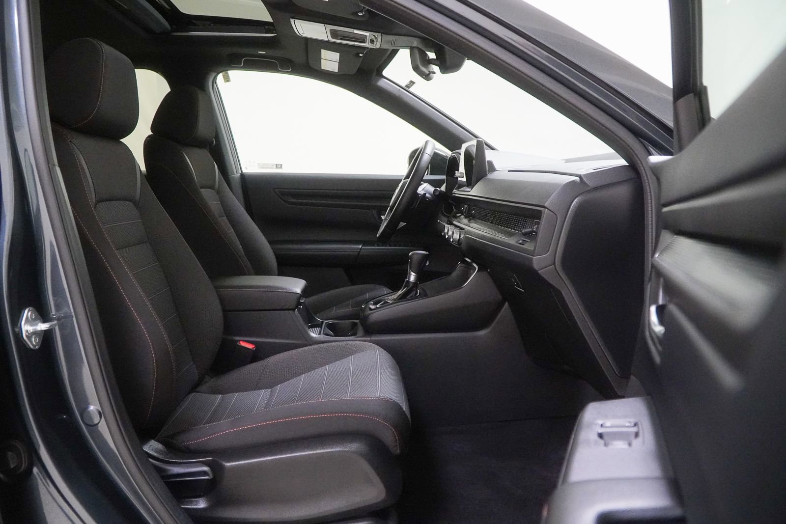 Certified 2026 Honda CR-V Sport image 33