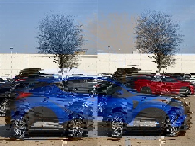 Used 2019 Toyota C-HR Limited image 3