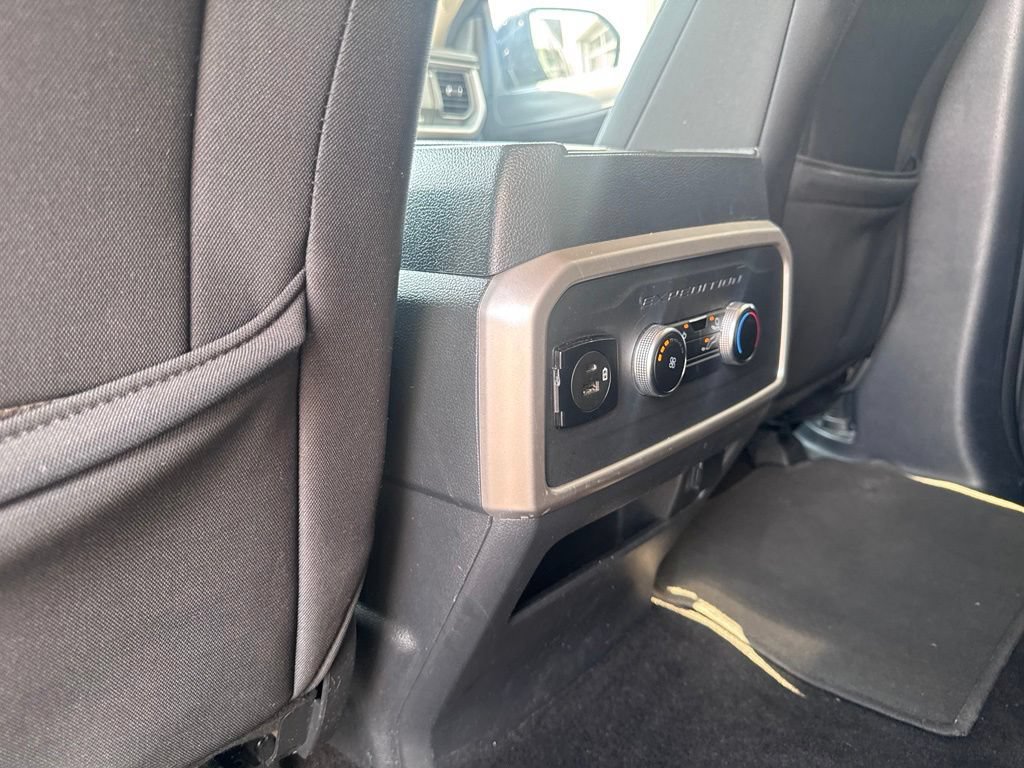 Used 2023 Ford Expedition XL AWD/4WD image 22