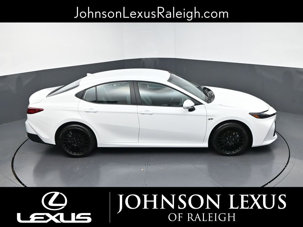 Used 2026 Toyota Camry LE image 28