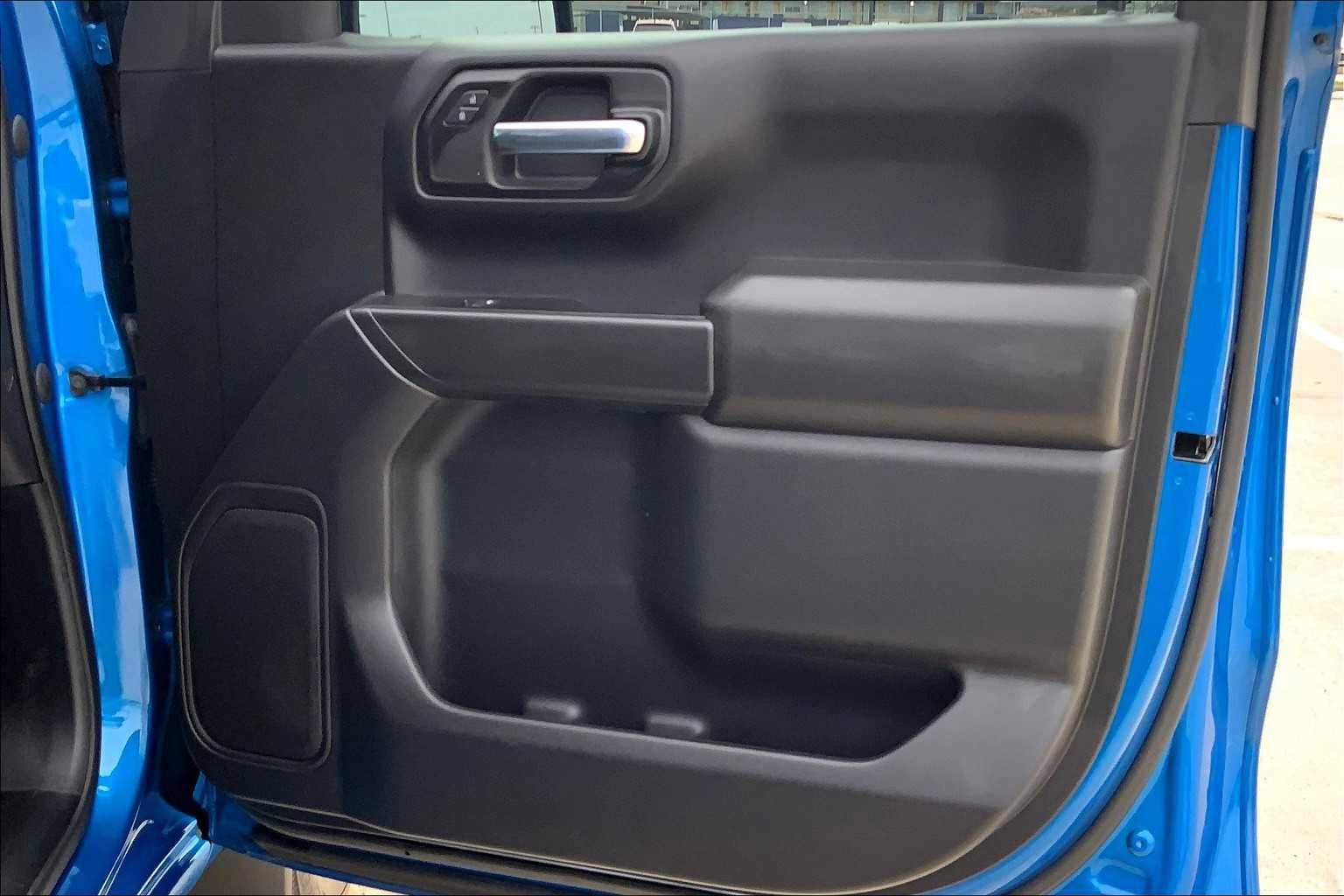 Used 2023 Chevrolet Silverado 1500 Custom image 55