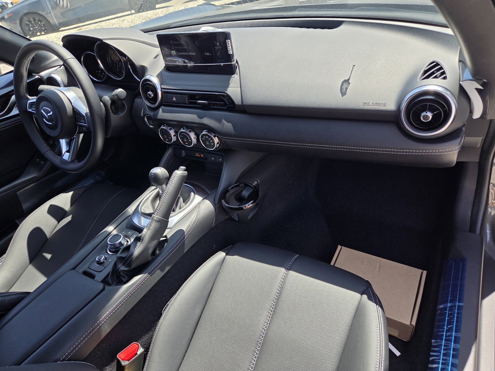 New 2026 MAZDA MX-5 Miata Grand Touring RWD image 17