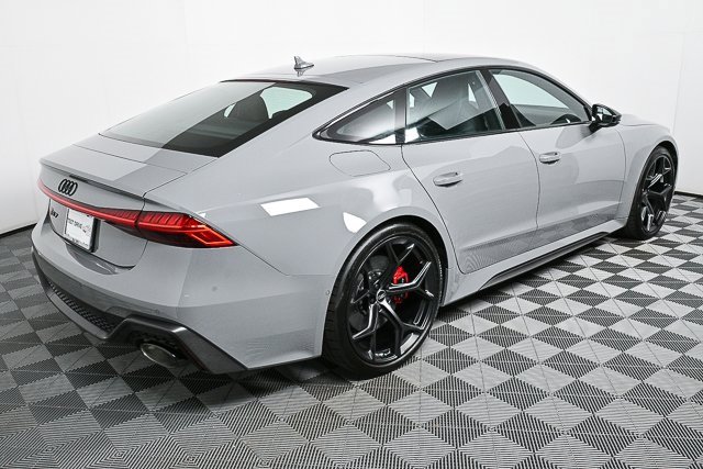 New 2025 Audi RS 7 performance Sportback image 3