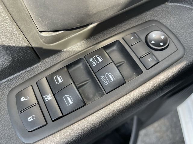 Used 2021 RAM 3500 Tradesman w/ Chrome Appearance Group image 13