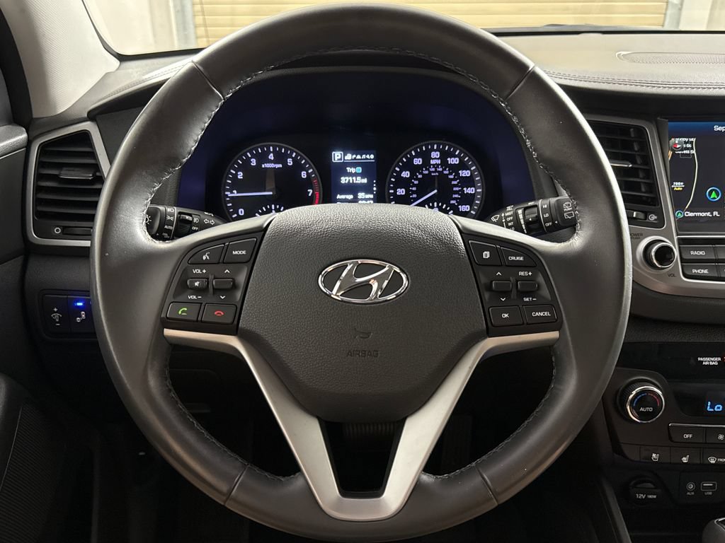 Used 2017 Hyundai Tucson Limited w/ Limited Ultimate Package 03 FWD image 14