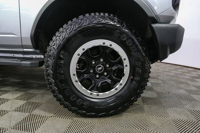 Used 2023 Ford Bronco Outer Banks w/ Sasquatch Package AWD/4WD image 12