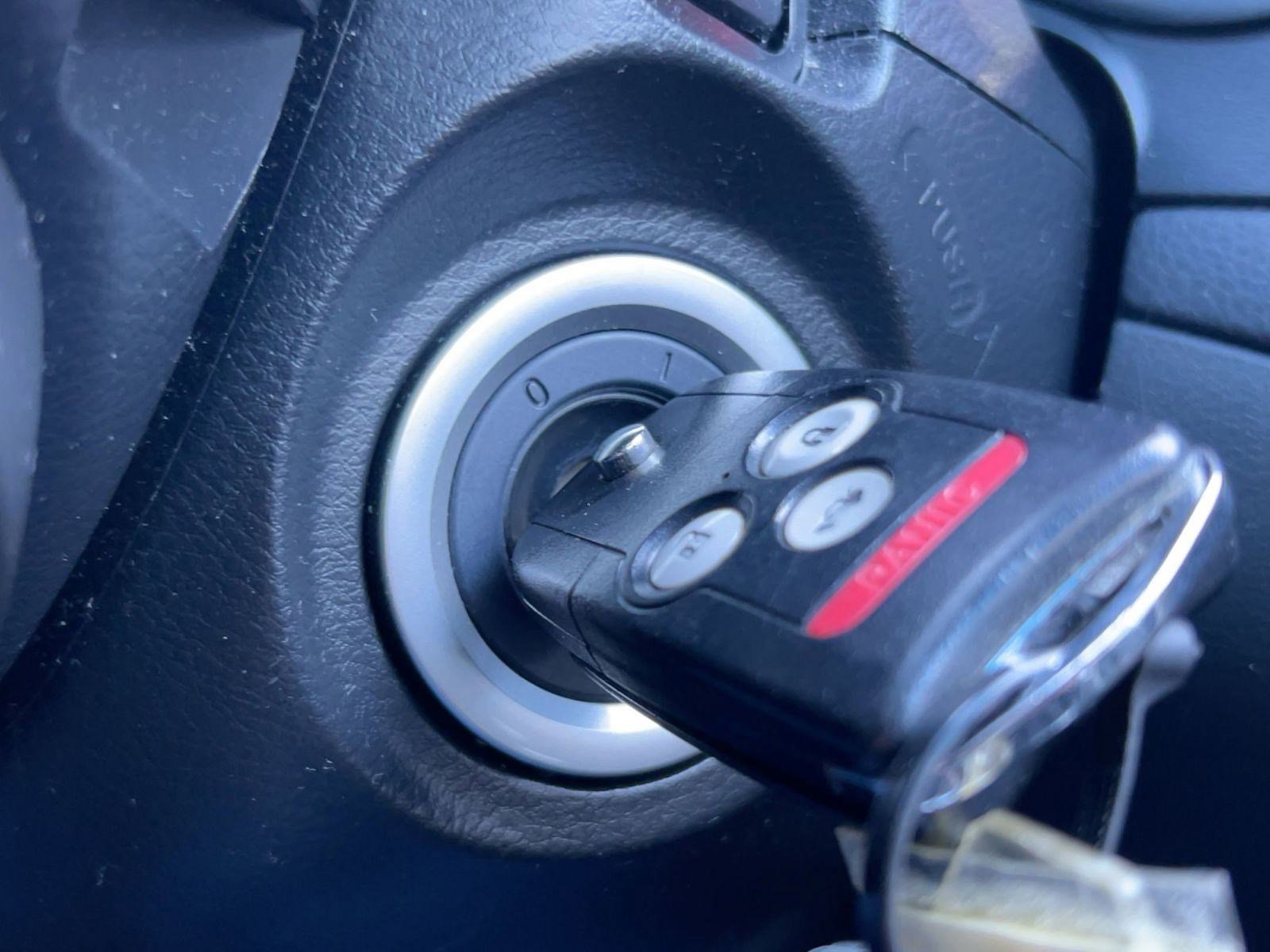 Used 2008 Acura TL 4dr Sdn Auto image 27