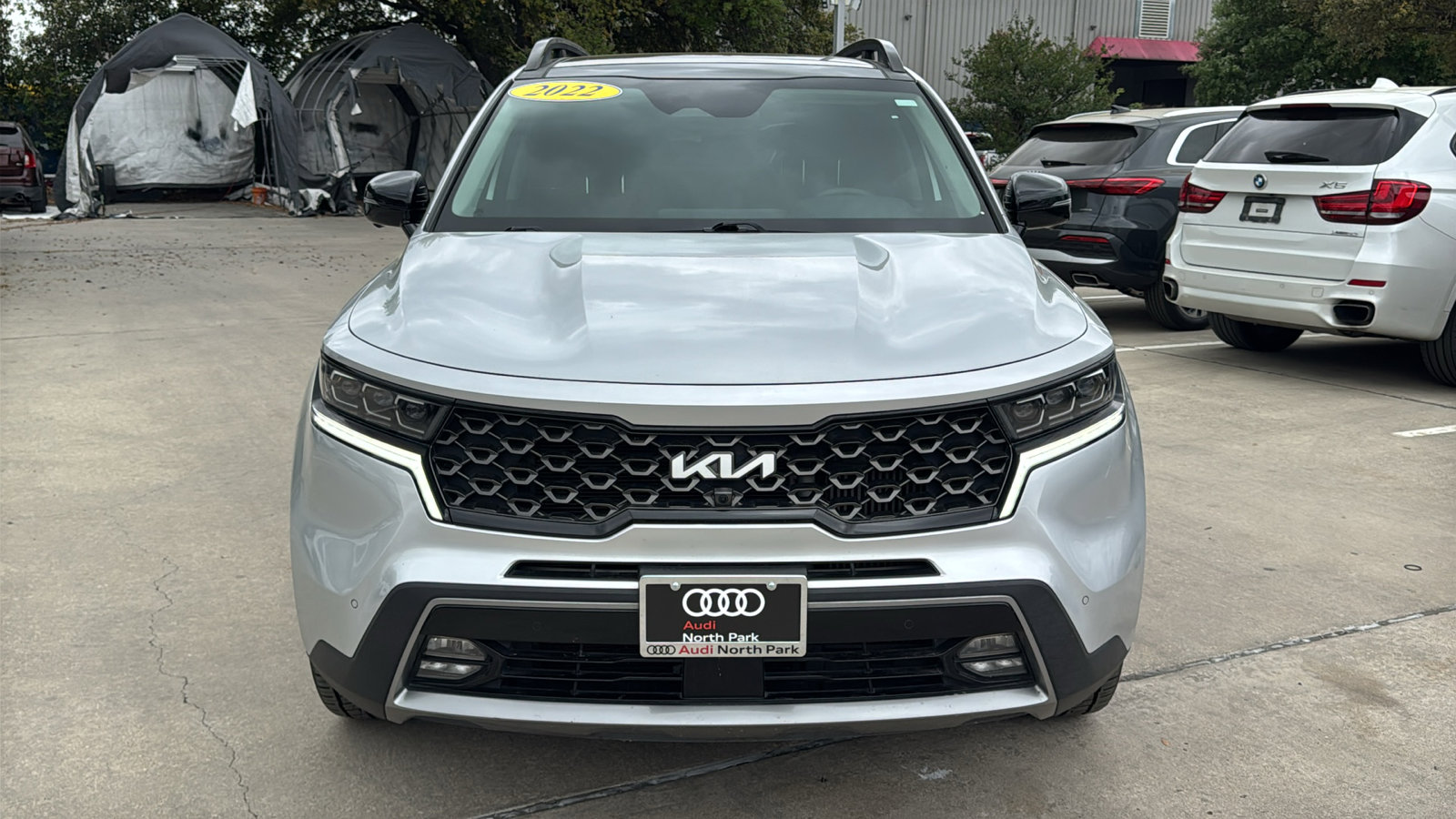Used 2022 Kia Sorento SX Prestige AWD/4WD image 2