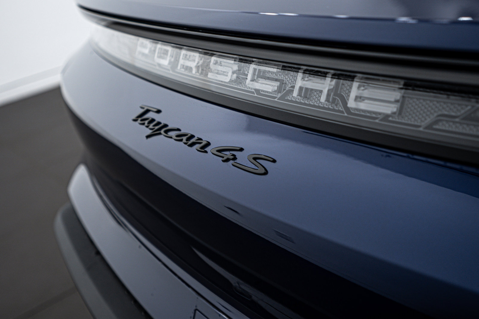 New 2025 Porsche Taycan 4S image 24