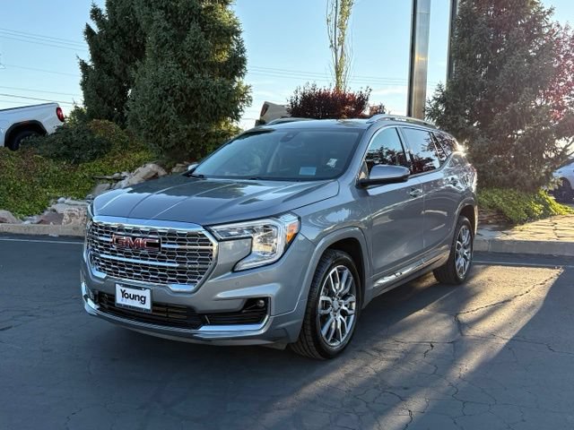 Used 2024 GMC Terrain Denali