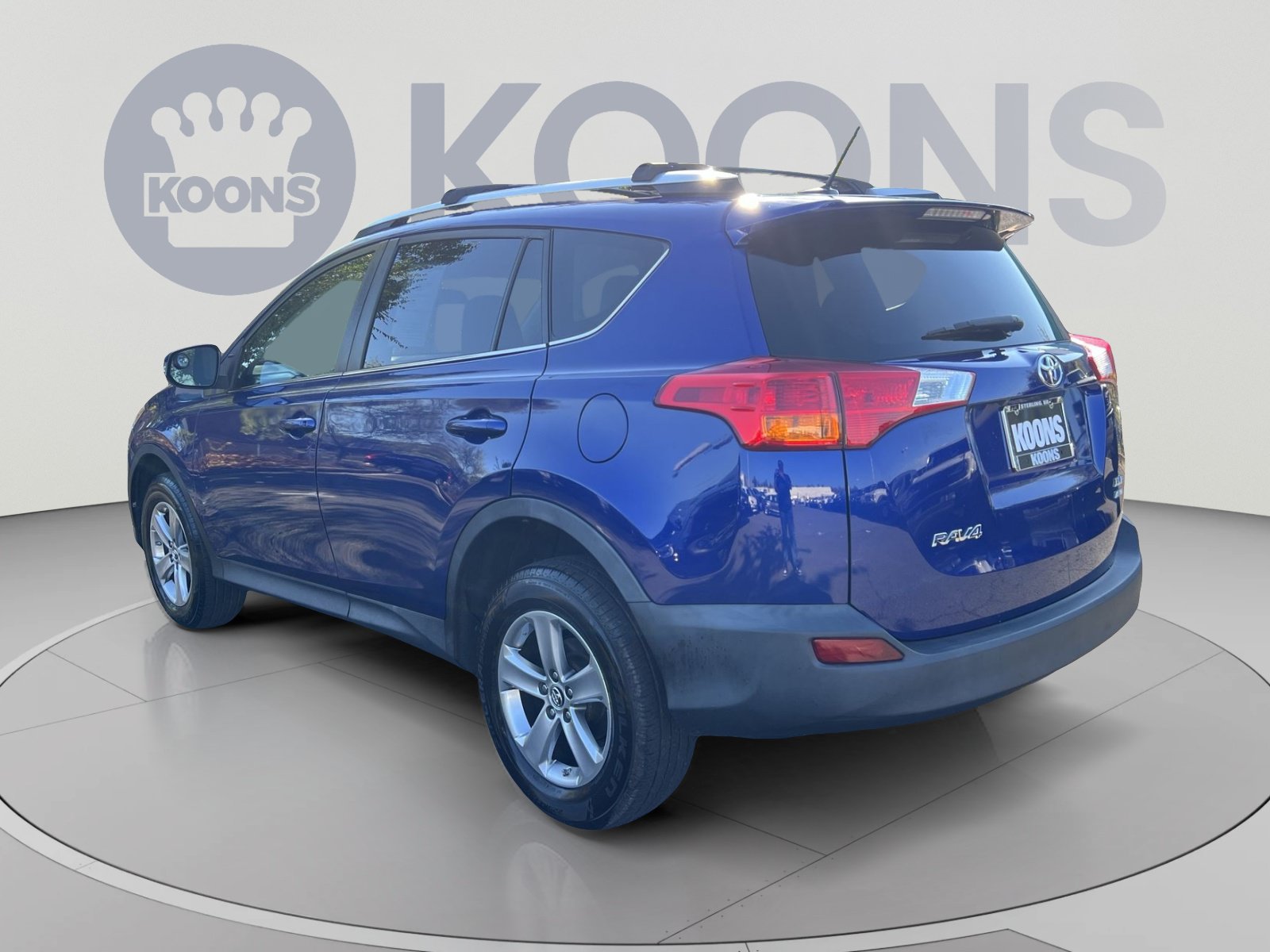 Used 2015 Toyota RAV4 XLE AWD/4WD image 8