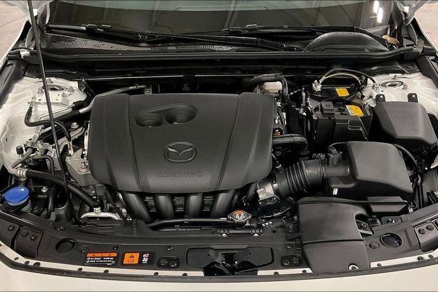 New 2026 MAZDA MAZDA3 2.5 S Hatchback w/ Premium Pkg FWD image 12