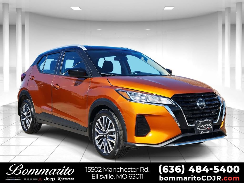 Used 2024 Nissan Kicks SV image 1