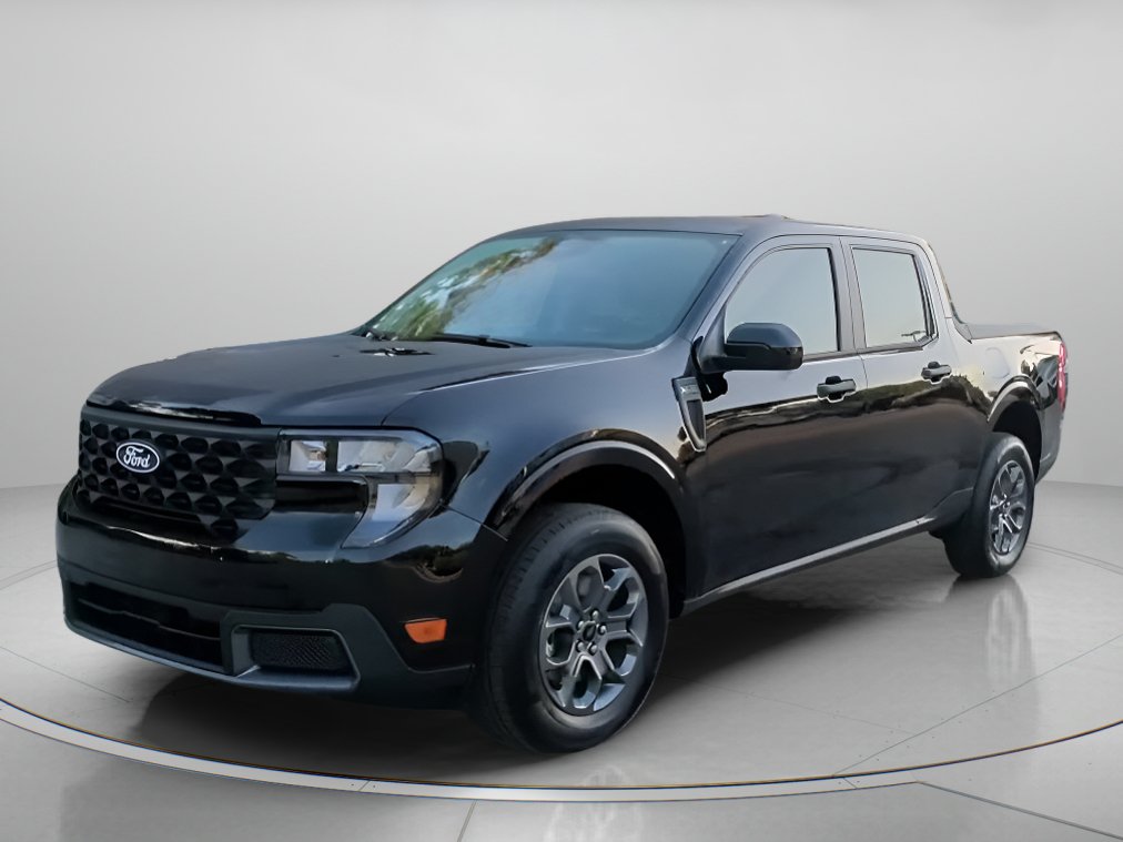 New 2026 Ford Maverick XLT w/ XLT Luxury Package FWD image 9