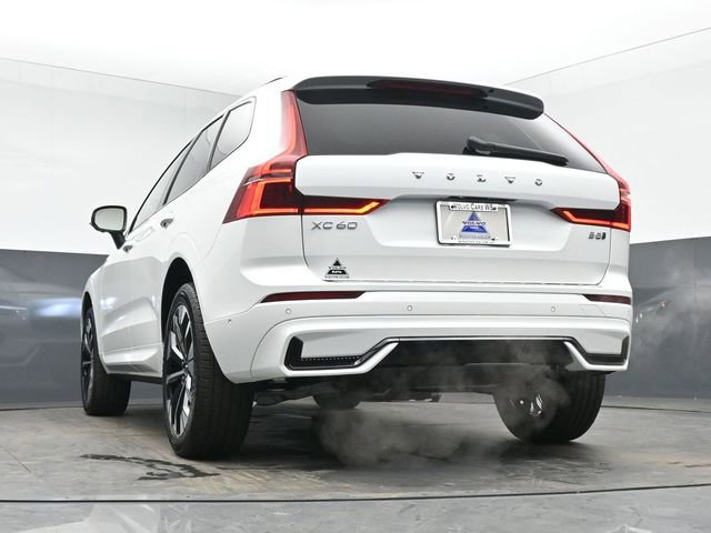 New 2026 Volvo XC60 B5 Plus w/ Protection Package Premier image 38