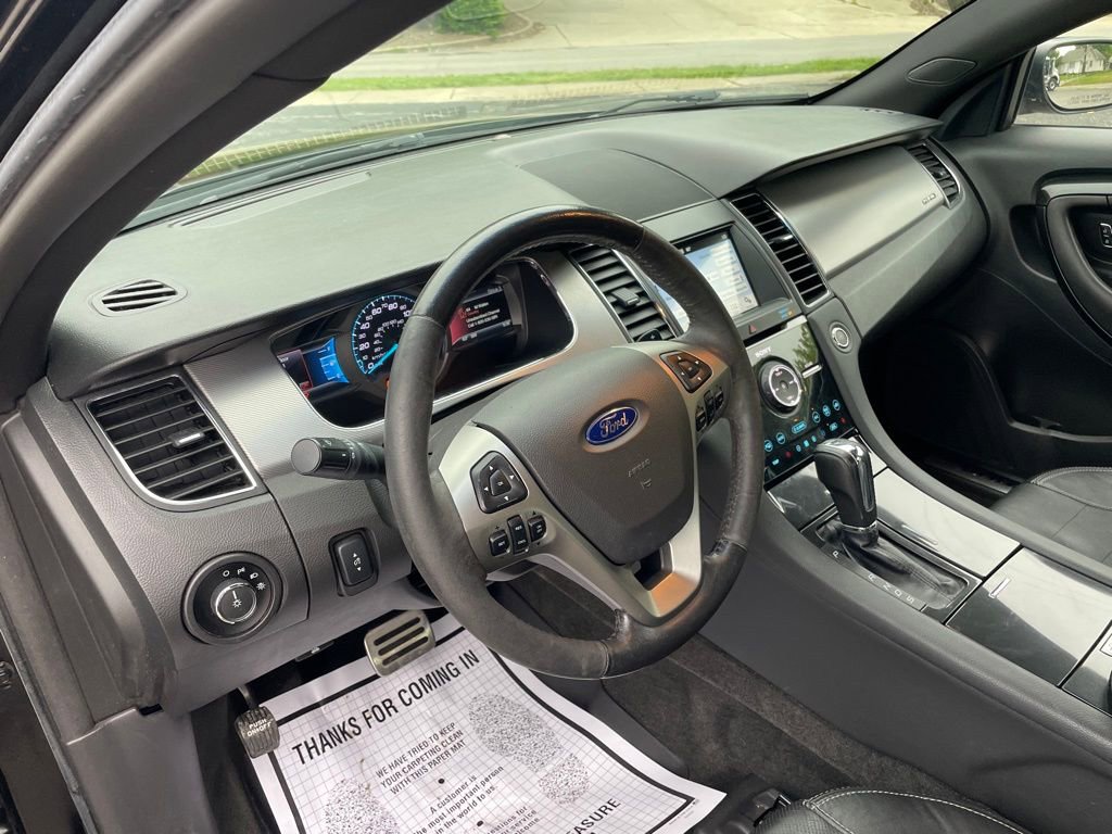 Used 2016 Ford Taurus SHO w/ Equipment Group 401A AWD/4WD image 12
