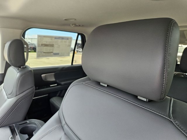 New 2026 Ford Expedition Active RWD image 30