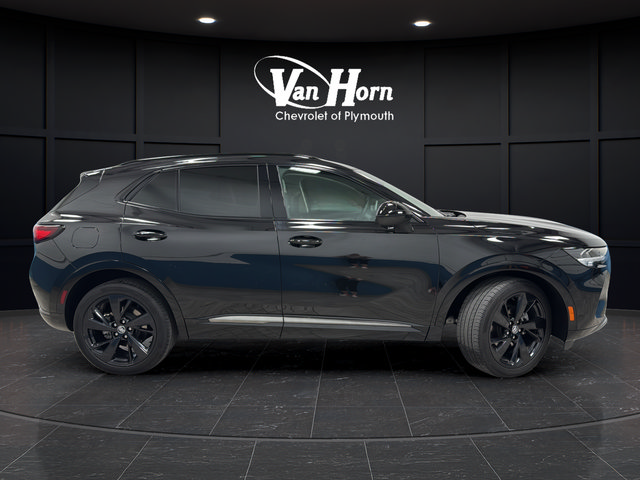 Used 2023 Buick Envision Essence w/ Sport Touring Package AWD/4WD image 8