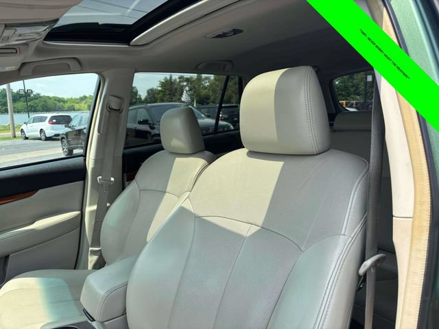 Used 2014 Subaru Outback 2.5i Limited AWD/4WD image 6