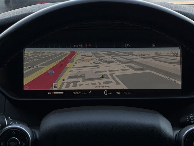 Used 2018 Land Rover Discovery HSE image 15