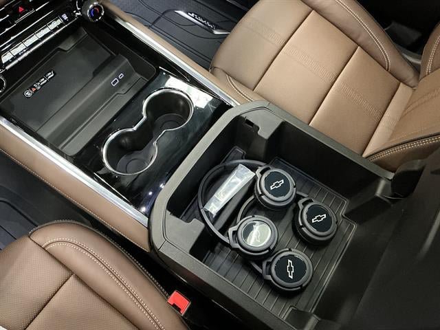 New 2026 Chevrolet Suburban High Country AWD/4WD image 18