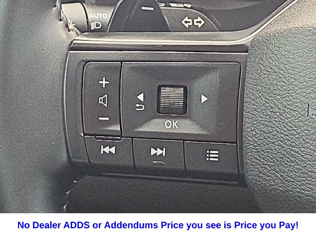 Used 2026 Nissan Rogue SV FWD image 27