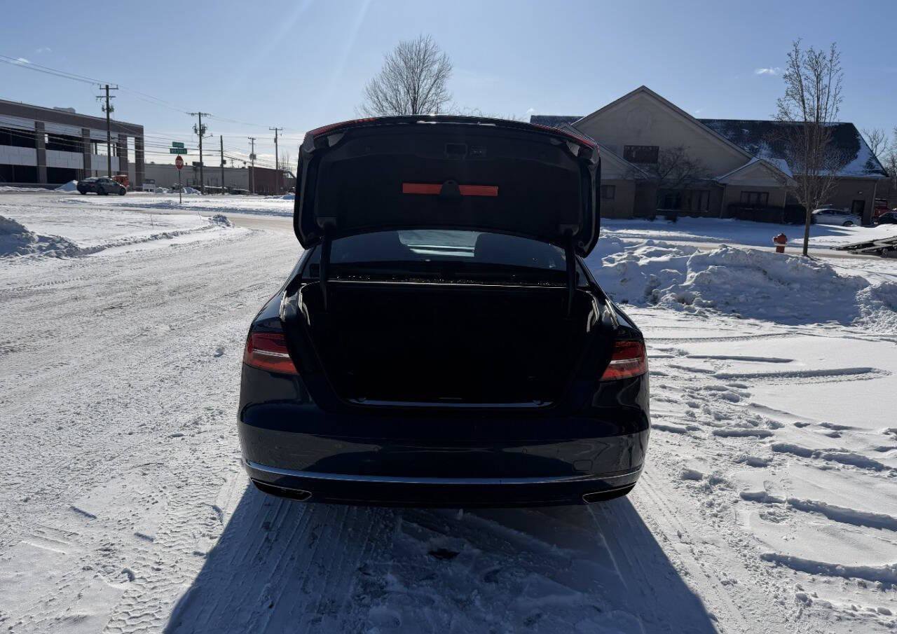 Used 2015 Audi A8 L 4.0T w/ Premium Package image 8