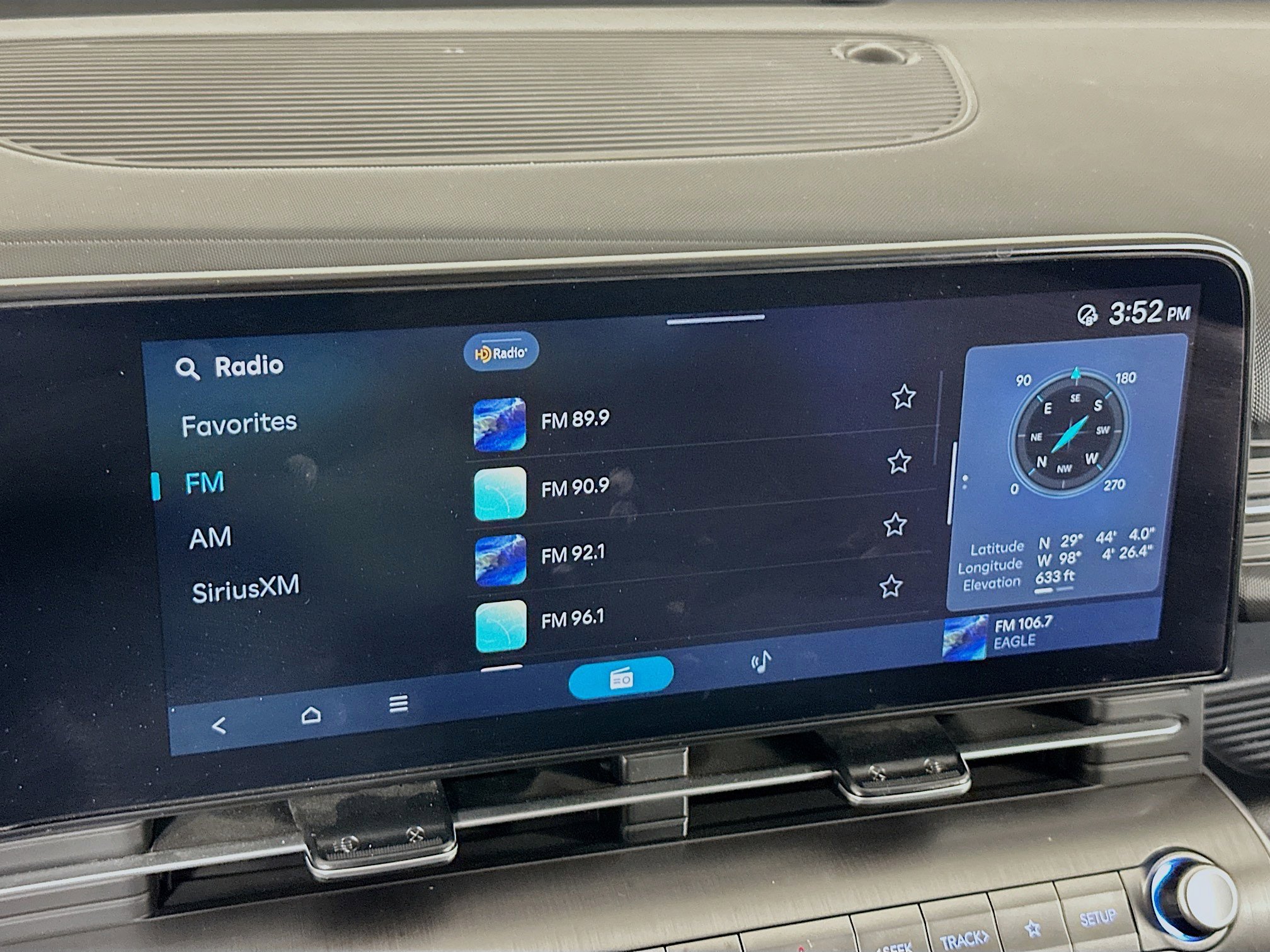 Used 2025 Hyundai Kona SEL image 19