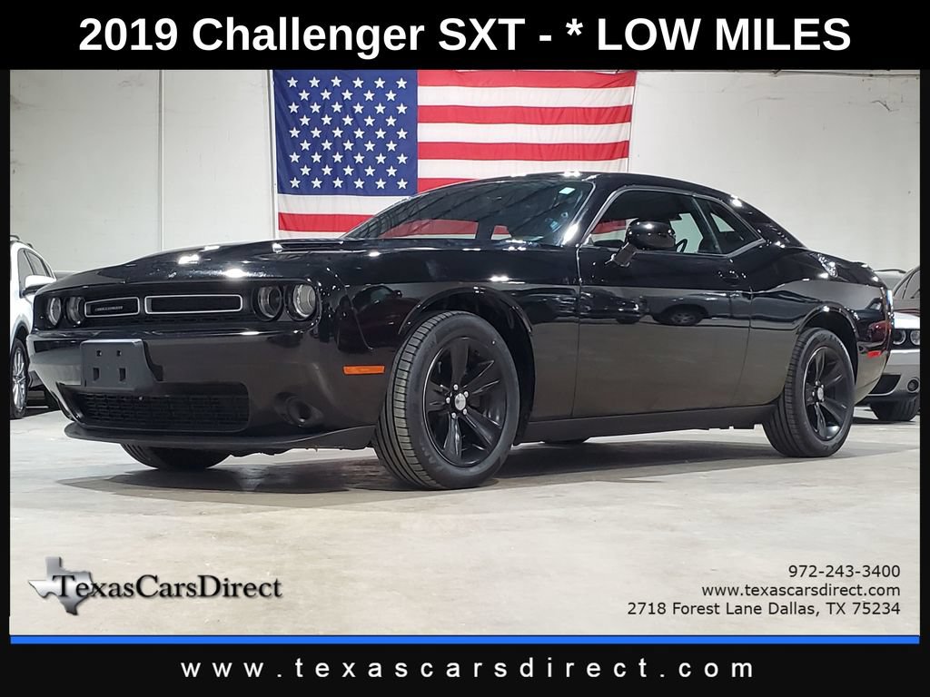 Used 2019 Dodge Challenger SXT RWD 360° Tour