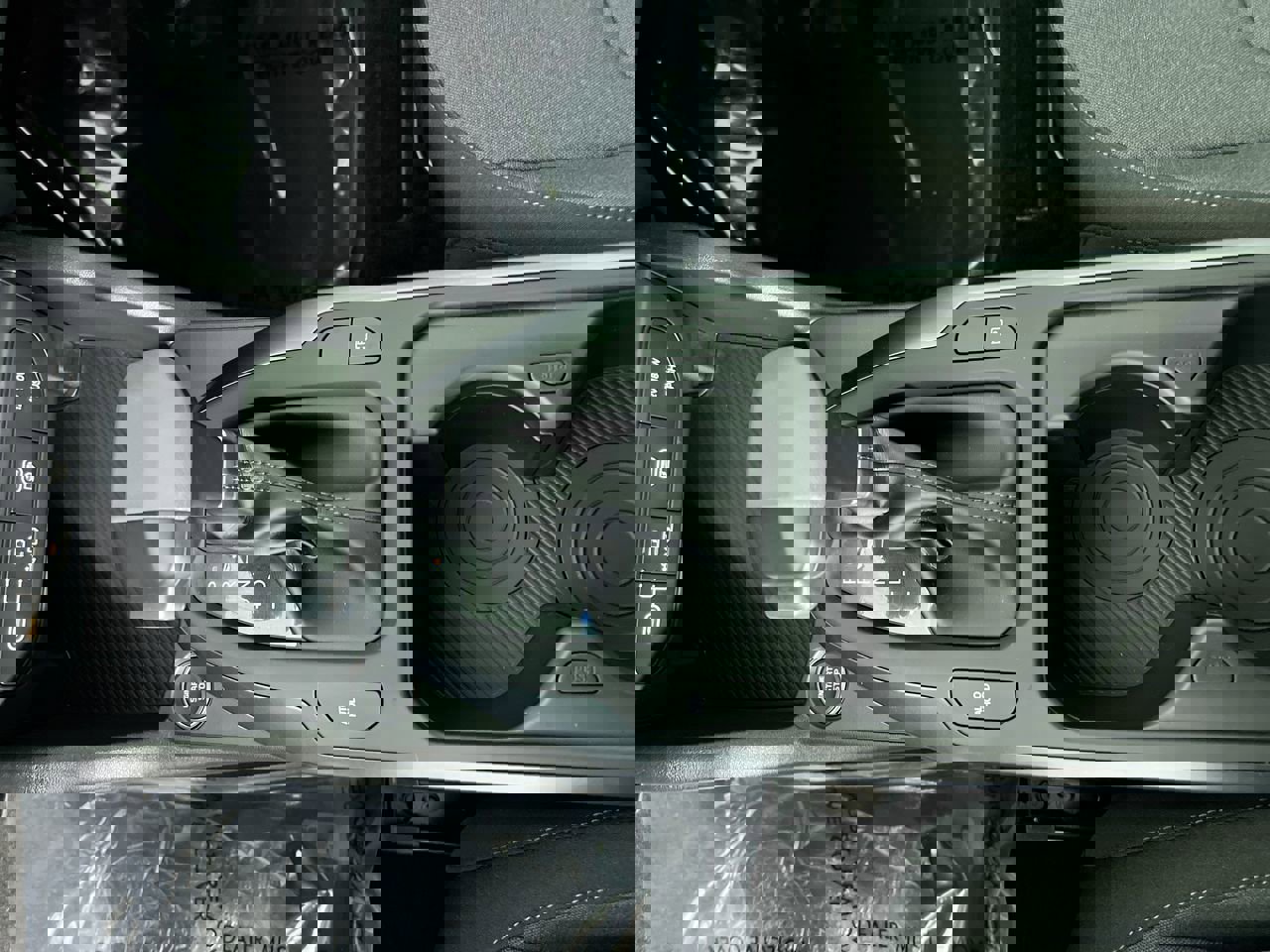 New 2025 Kia K4 LXS image 23