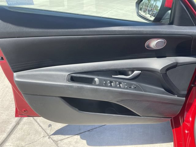 Used 2023 Hyundai Elantra SEL w/ Cargo Package FWD image 20