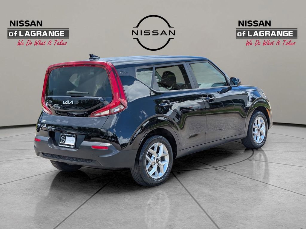 Used 2022 Kia Soul LX w/ Technology Package image 8