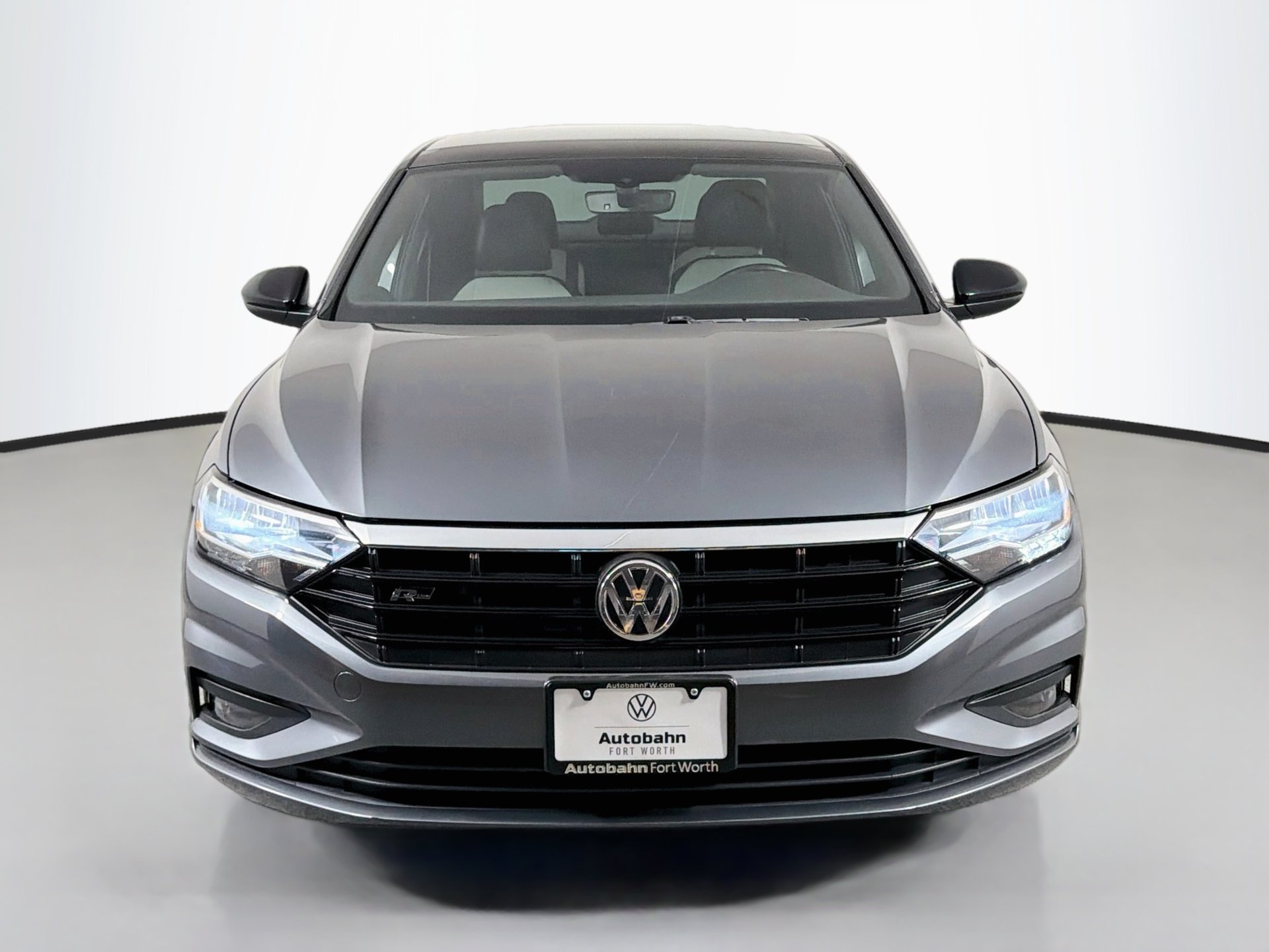 Used 2021 Volkswagen Jetta R-Line w/ R-Line Cold Weather Package FWD image 2