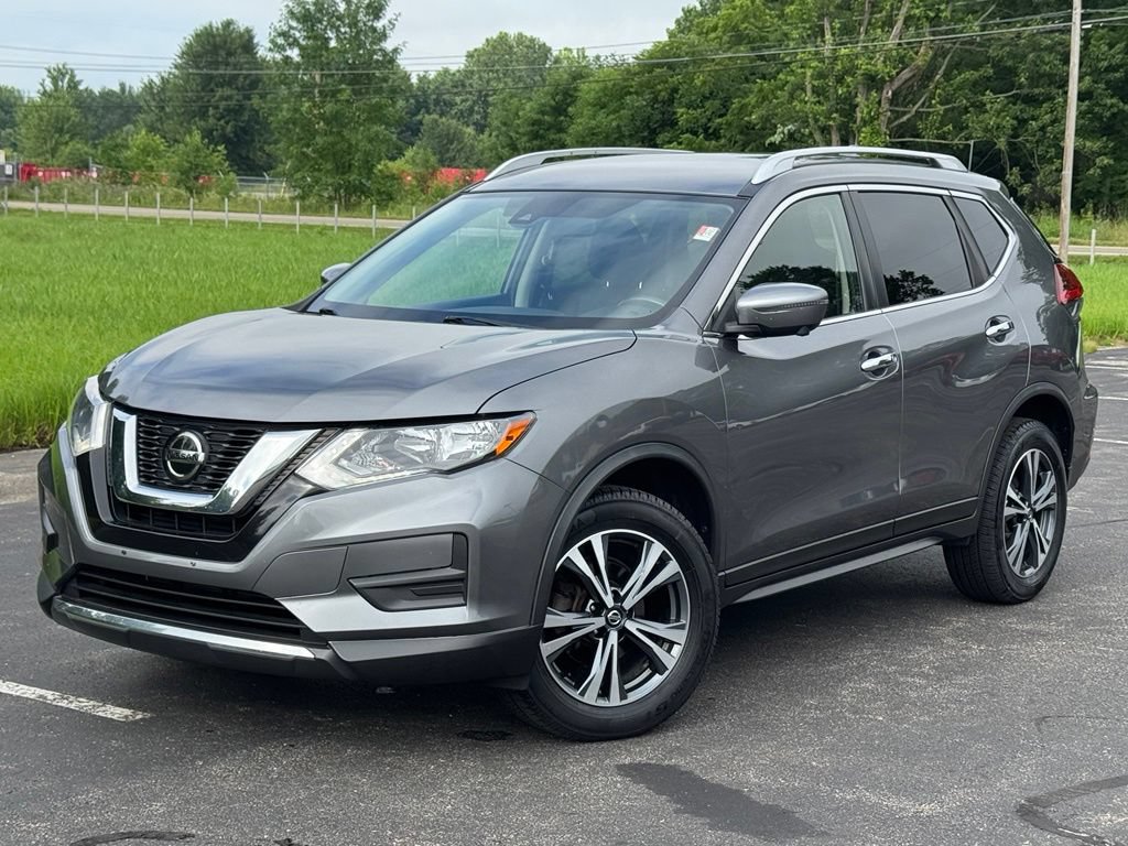 Used 2019 Nissan Rogue SV w/ Premium Package AWD/4WD image 2