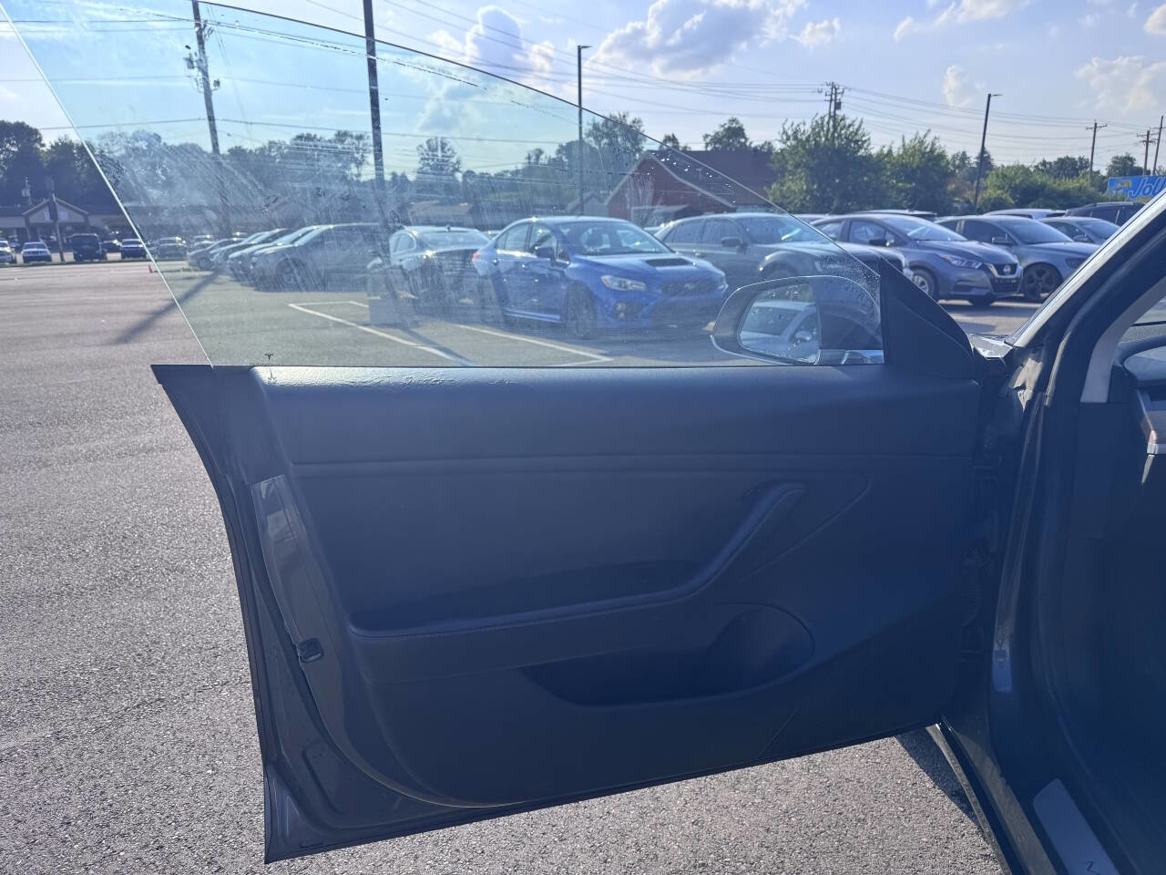 Used 2018 Tesla Model 3 Long Range RWD image 10