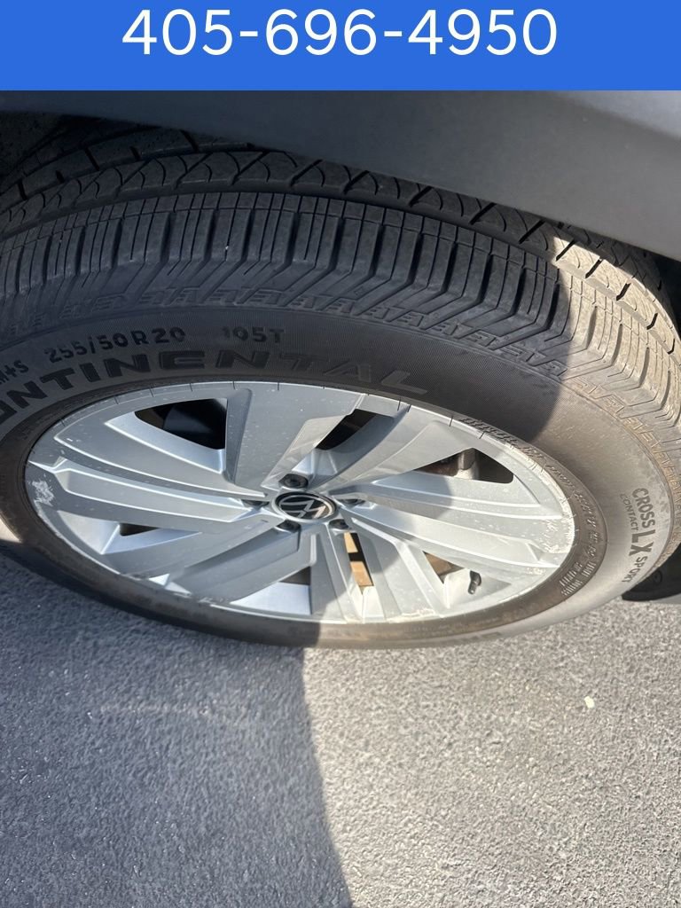 Used 2022 Volkswagen Atlas Cross Sport SE image 6