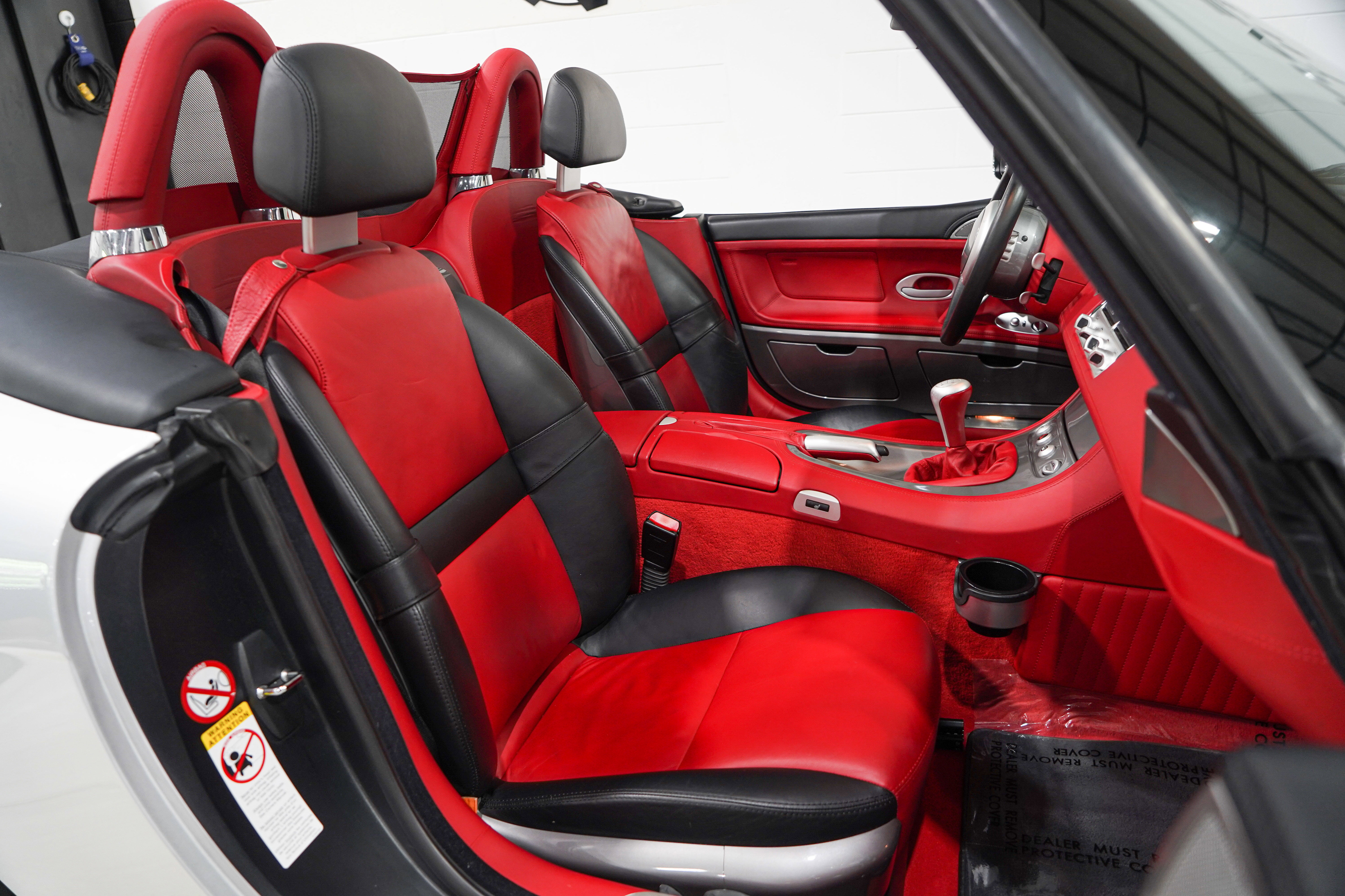 Used 2000 BMW Z8 RWD image 18
